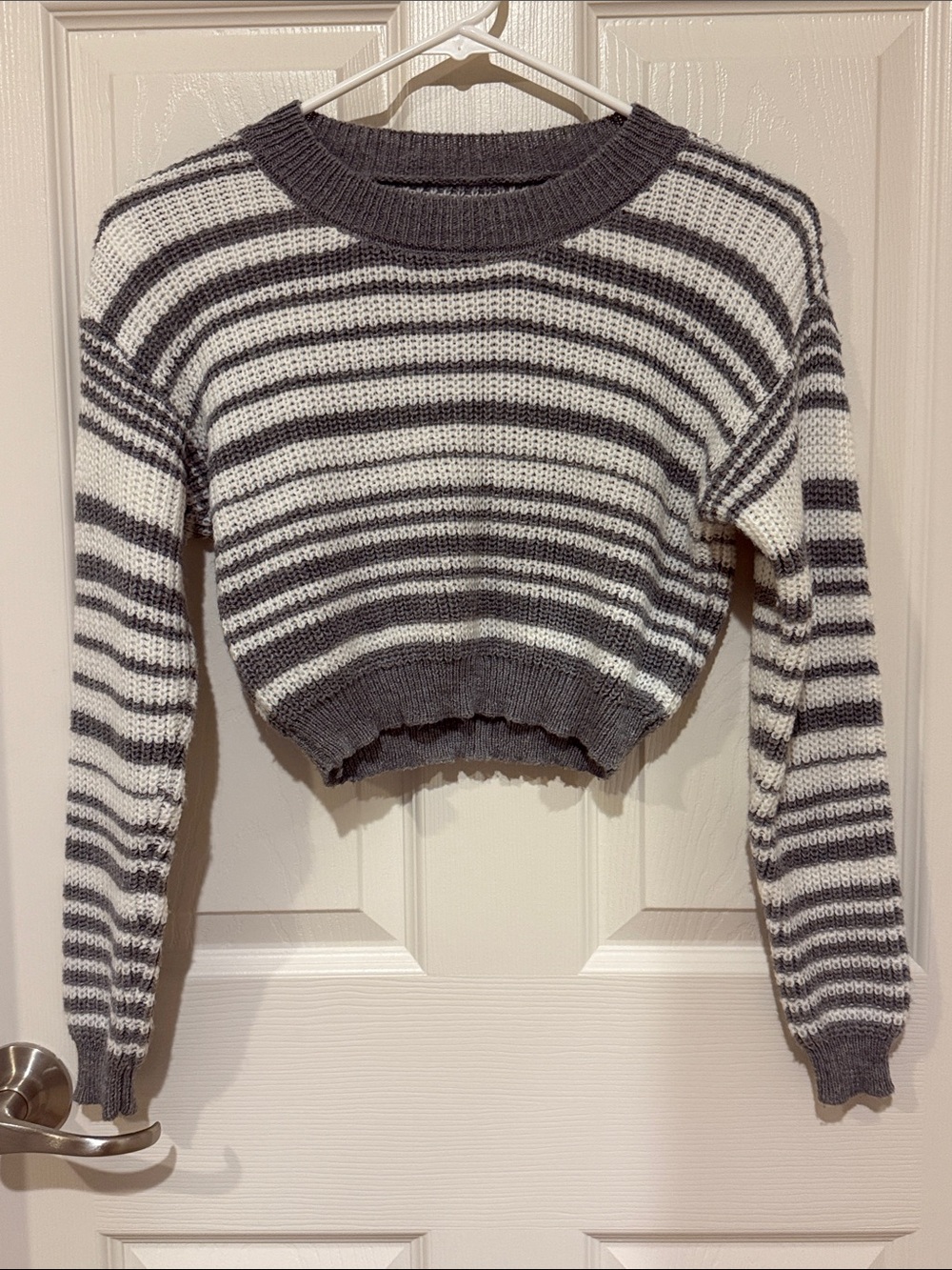 SHEIN Gray & White Striped Cropped Crewneck Sweater